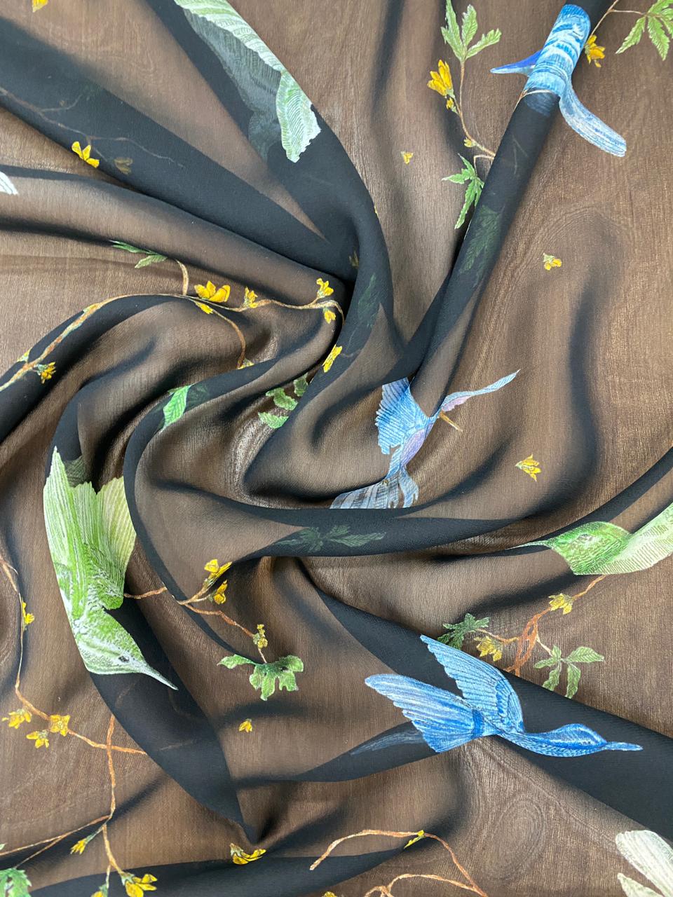 Ткань шифон на чёрном фоне редкие птички на веточках