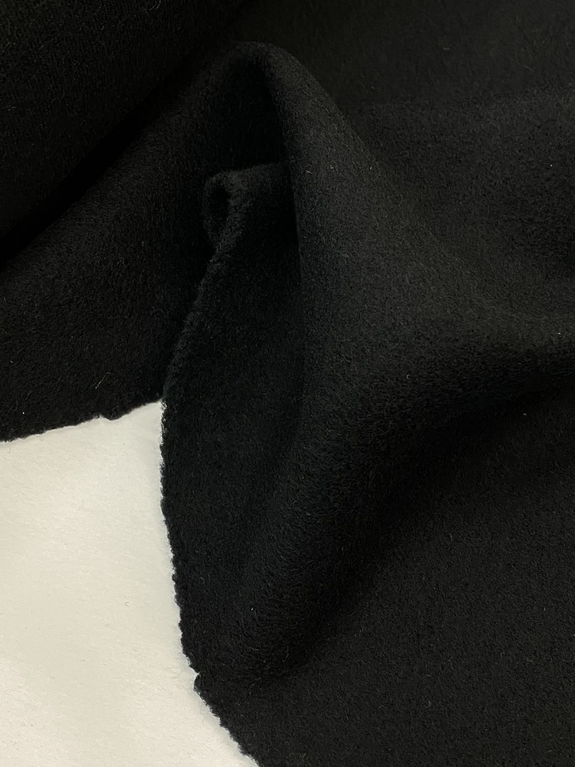 Ткань джерси шерсть чёрного цвета плотностью 670г/м
