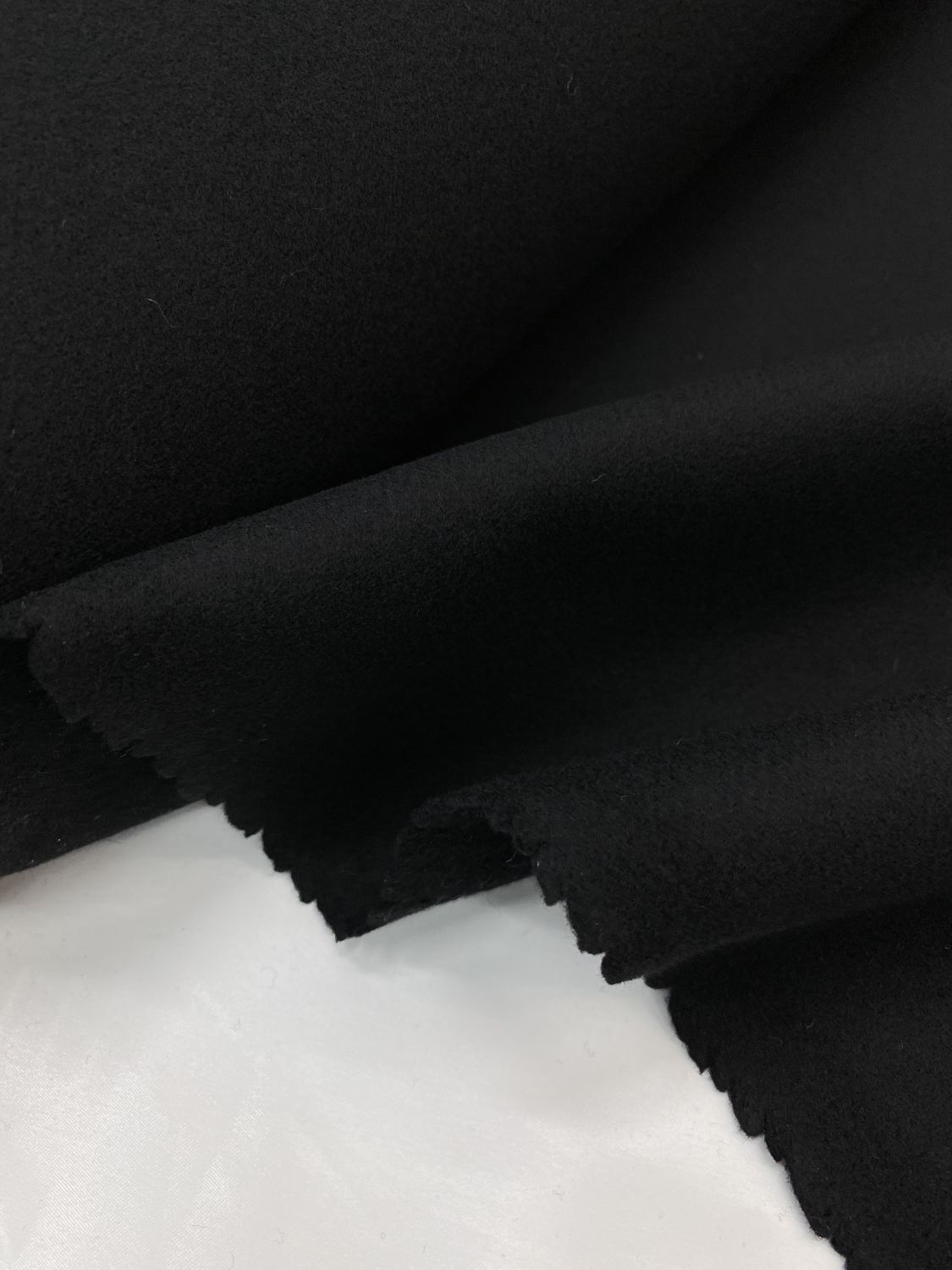 Ткань шерсть чёрного цвета дабл плотностью 600г/м