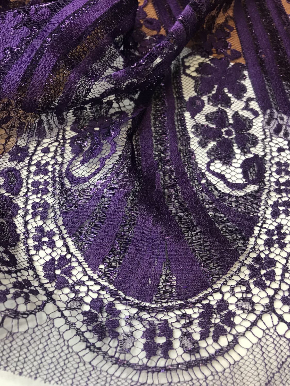 Ткань кружево Solstiss цвет тёмно фиолетовый
