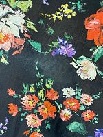 Ткань шёлк шифон с цветочным рисунком на чёрном фоне