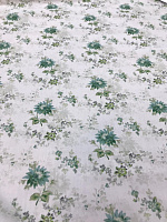 Ткань хлопковая без эластана с цветочным принтом зелёного цвета