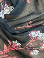 Ткань шифон шёлк с эластаном на чёрном фоне полевые цветы